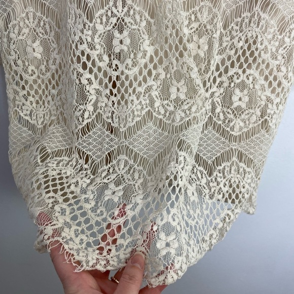 HEARTLOOM lace cream mini dress - Picture 7 of 7